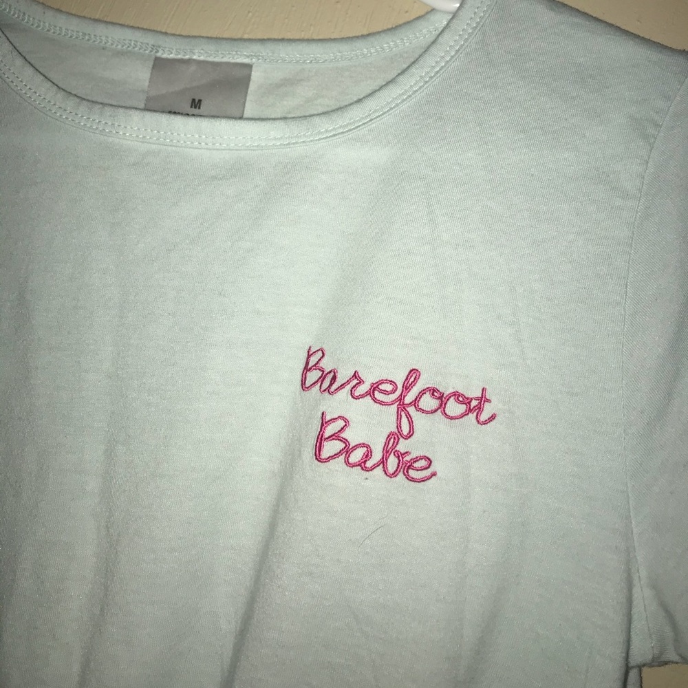 Barefoot Babe boho front tie t shirt size M